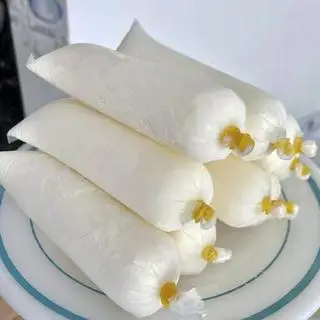 Hình ảnh Sữa chua túi nhà làm