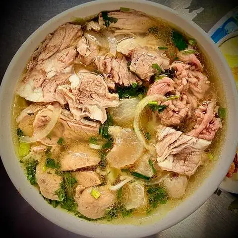 Phở & Bún Bò Cô Lan - Dương Quảng Hàm - Bún/Phở/Mỳ/Cháo gần bạn