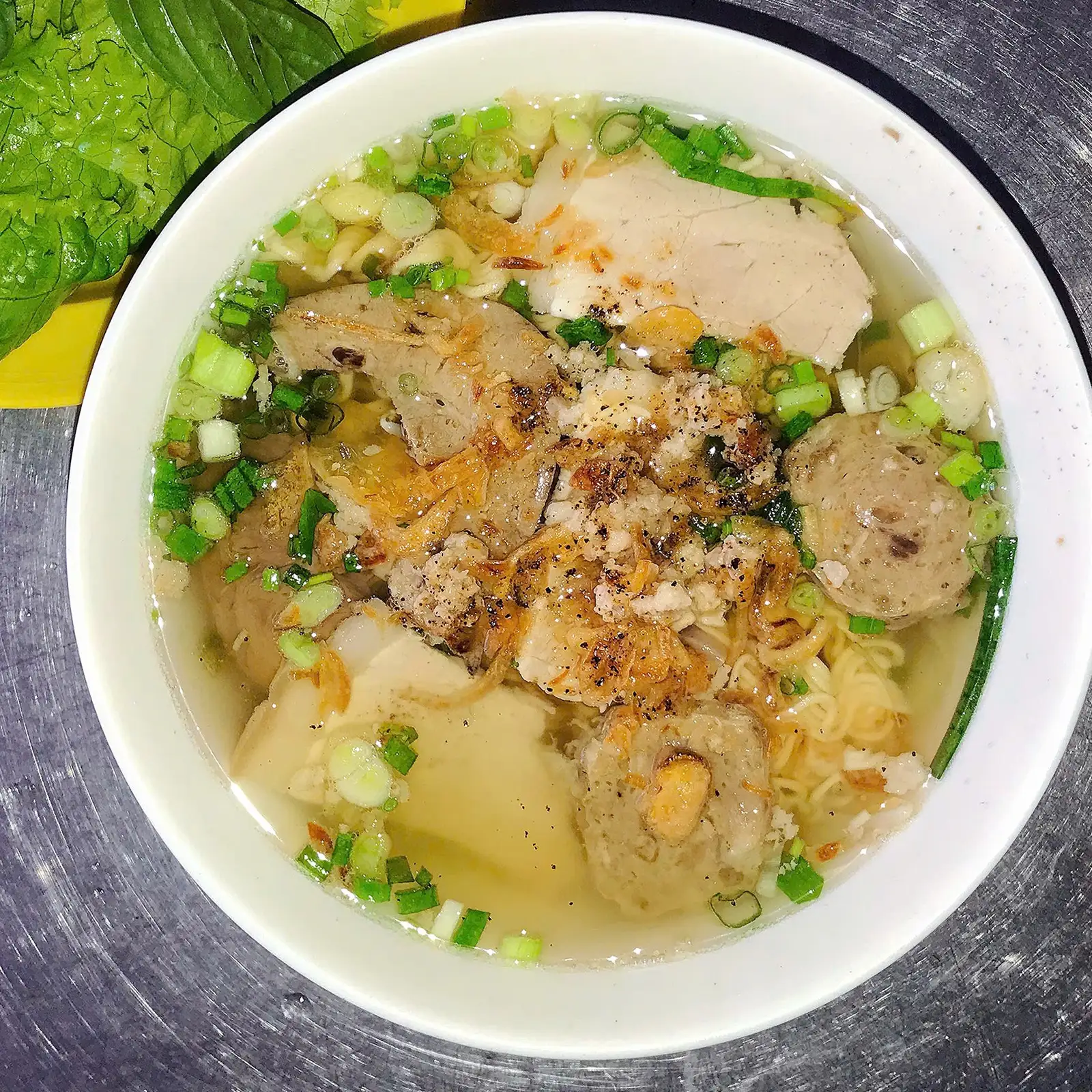 Mì  - 40.000 ₫ tại Bún Riêu - Lê Văn Quới