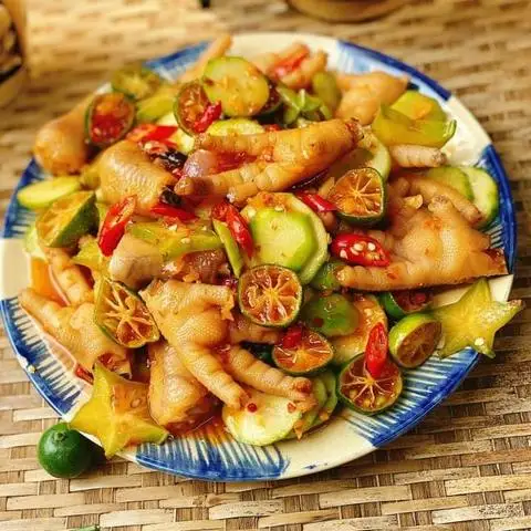 Tai Heo & Chân Gà Sốt Thái Kim Phát - Đường Số 77 - Ăn vặt gần bạn