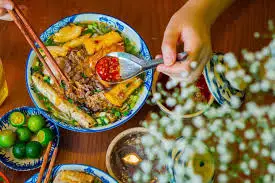 Hình ảnh Bún cua đậu giò
