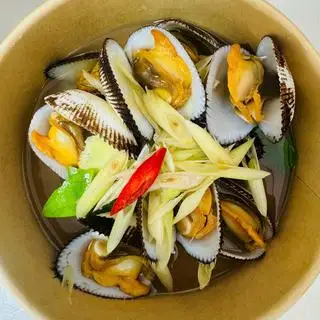 Hình ảnh Sò lông hấp sả gừng lá chanh