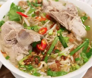 Hủ tiếu xương - 50.000 ₫ tại Hủ Tiếu & Bò Kho Cô Oanh 2 - Đường Số 30