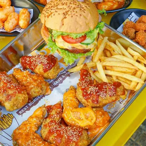 Bánh Mì Que, Burger & Gà Rán Số 9 - Dương Đình Nghệ - Thức ăn nhanh gần bạn