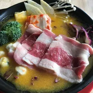 Mì Tomyum Bò Mỹ - 68.000 ₫ tại Mì Cay Sasin - Hoa Phượng
