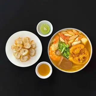 Bánh canh đặc biệt Cua-Tôm-Giò - 104.000 ₫ tại Bánh Canh Cua Ngọc Thanh - Lương Khải Siêu