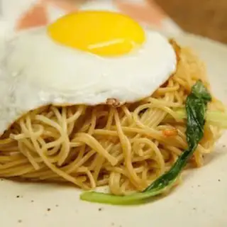 Hình ảnh Mì xào trứng