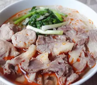 Hình ảnh Bún bò sụn chả