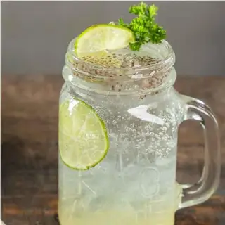 Soda chanh tươi - 40.000 ₫ tại Nhà Hàng Chay Bà Xã - Pasteur