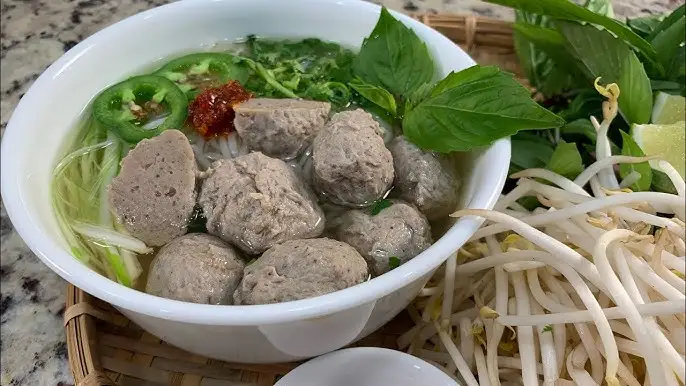 Hình ảnh Phở bò viên