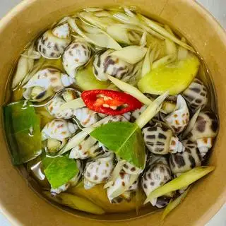 Hình ảnh Ốc hương hấp sả gừng lá chanh