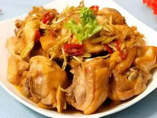 Cơm gà kho gừng - 45.000 ₫ tại Cơm Văn Phòng Yumi - Nơ Trang Long