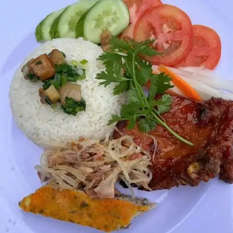 BẾP MẸ BO - CƠM TẤM & BÚN THỊT NƯỚNG - Đường C18 - Cơm/Cơm tấm gần bạn