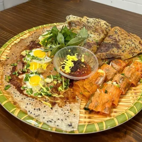 Bánh Tráng Mắm Ruốc - NẮNG PHAN THIẾT - Nguyễn Gia Trí - Ăn vặt gần bạn