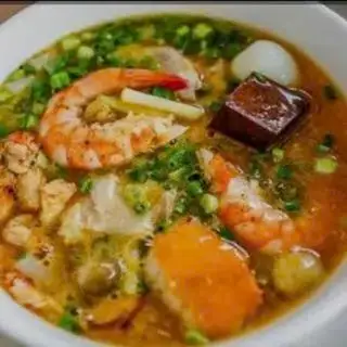 Hình ảnh Bún riêu cua và tôm - crab and shrimp noodle soup