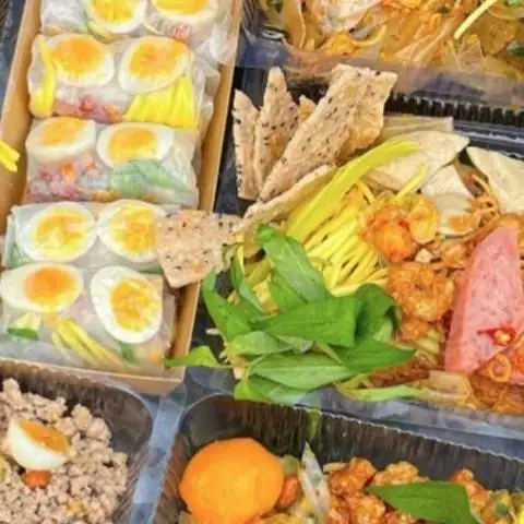 Ăn Vặt Bánh Tráng Trộn & Bánh Tráng Sate - Bùi Thị Xuân - Ăn vặt gần bạn