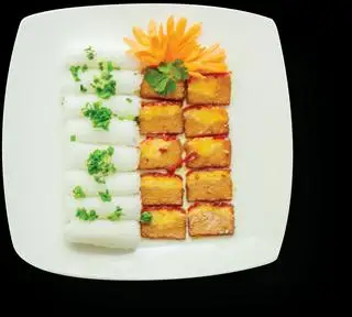 Heo quay chay bánh hỏi - 91.800 ₫ tại Sen - Nhà Hàng Chay - Nguyễn Thái Học