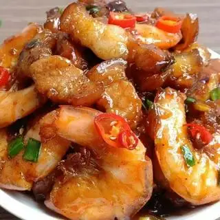Cơm tôm rim thịt - 58.000 ₫ tại  Quán Cô Huệ - Cơm Trưa & Bún Thịt Nướng - Võ Văn Tần