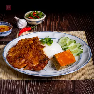 Cơm Tấm Sườn Chả - 62.000 ₫ tại Cơm Tấm Tài Lộc - Ung Văn Khiêm