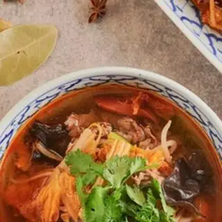Hình ảnh Lẩu malatang xúc xích