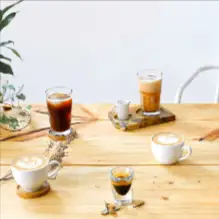 Là Việt Coffee - Phó Đức Chính - Cà Phê/Trà gần bạn