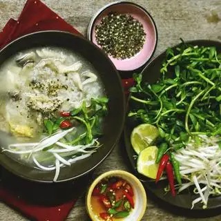Cháo cá lóc - 20.000 ₫ tại Cháo Dinh Dưỡng - Nui Ngôi Sao - Trương Phước Phan
