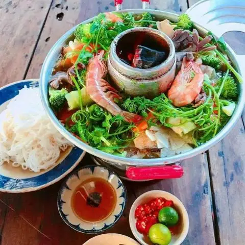 Hình ảnh Tiệm Lẩu Cô Út Miền Tây - Cách Mạng Tháng 8