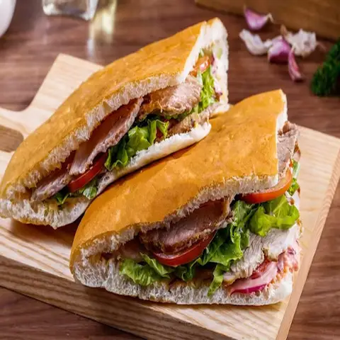 Hình ảnh Hoa Nguyễn - Trùm Doner Kebab, Đồ Uống & Ăn Vặt - Nguyễn Đức Cảnh