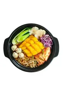 Hình ảnh Mì Kim chi cá