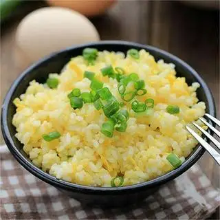 Cơm thêm - 8.000 ₫ tại Tiệm Cơm Gà Nghĩa - Âu Dương Lân
