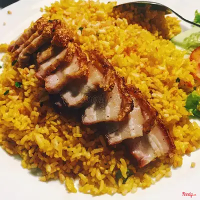 Hình ảnh Cơm ba rọi chiên