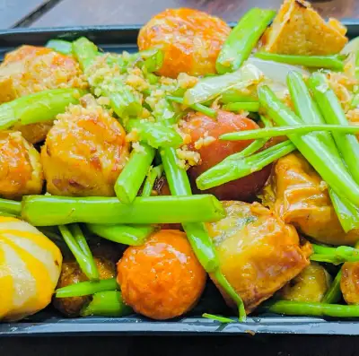 Ăn Vặt & Cá Viên Chiên - Đông Hồ - Ăn vặt gần bạn