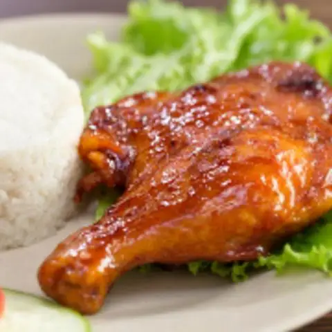 Quán Cơm Xuân Hinh - Lâm Văn Bền - Cơm/Cơm tấm gần bạn