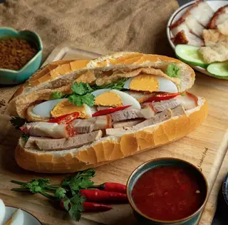 Hình ảnh Bánh mì đặc biệt - Cafe sữa