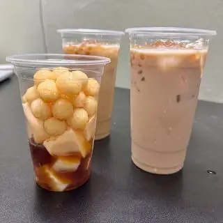 Hình ảnh Trà sữa phô mai viên mix trân châu hoàng kim - size M