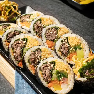 Hình ảnh Kimbap bò sốt bbq