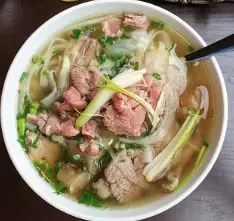 Hình ảnh Phở tái chín