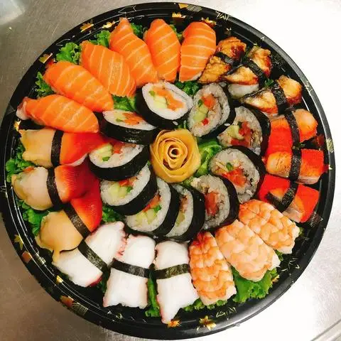 Sushi NaRy - Chuyên Cơm Cuộn & Sashimi - Cách Mạng Tháng Tám - Ẩm thực quốc tế gần bạn