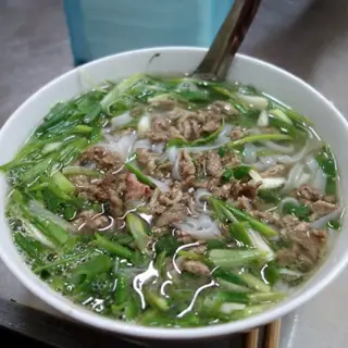 Phở tái lăn - 70.000 ₫ tại Phở Bắc Hải Hà Nội & Cơm Rang Dưa Bò - Trần Não