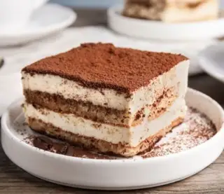 Tiramisu - 64.000 ₫ tại Bánh Kem Như Ý - Trần Bình Trọng