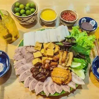 Bún đậu mẹt nhỏ kèm bánh tráng - 89.000 ₫ tại Bún Đậu & Mỳ Trộn Chí Phèo - Đường Số 4