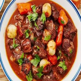 Hình ảnh Thăn bò Hokubee sốt vang đỏ 