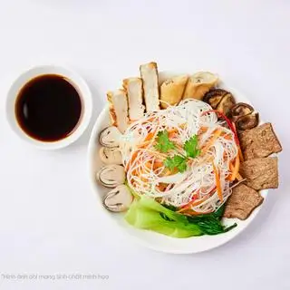 Hủ tiếu xào chay - 79.000 ₫ tại Cơm Gà Hải Nam Kiểu Singapore - Calmette	