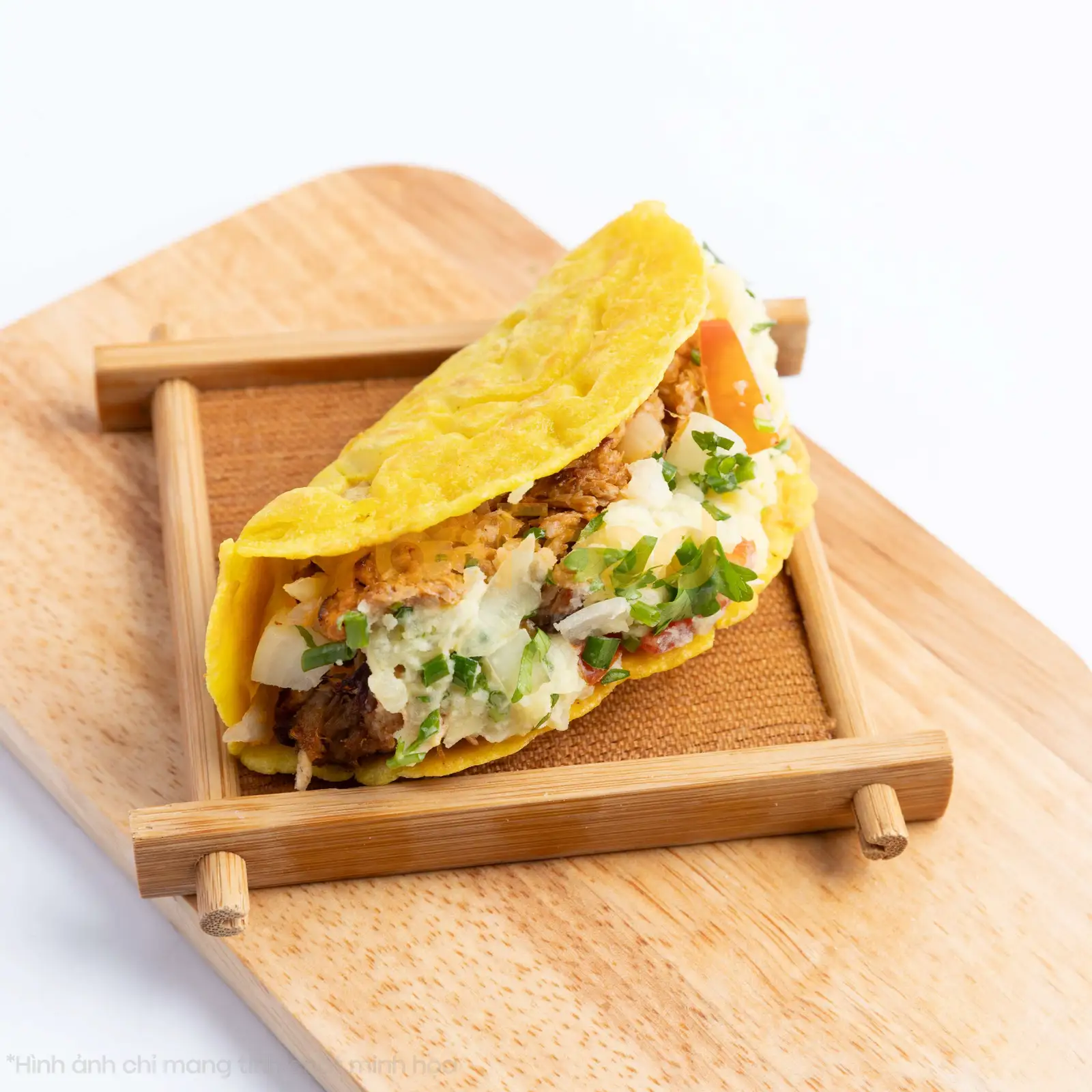 Tacos bò - gà - 88.000 ₫ tại Chin Tacos HCM - Bùi Đình Túy