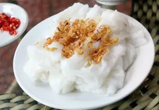 Bánh ướt thêm - 20.000 ₫ tại Bánh Cuốn Thiên Hương - Hoàng Hoa Thám