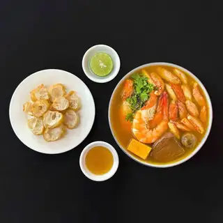 Bánh canh đặc biệt Cua-Tôm - 104.000 ₫ tại Bánh Canh Cua Ngọc Thanh - Lương Khải Siêu