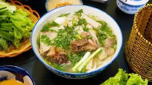 Bánh canh bột gạo chả cá - xương heo - 45.000 ₫ tại Bánh Canh Chả Cá, Gỏi Cuốn & Bún Mắm Nêm - Đường Số 10