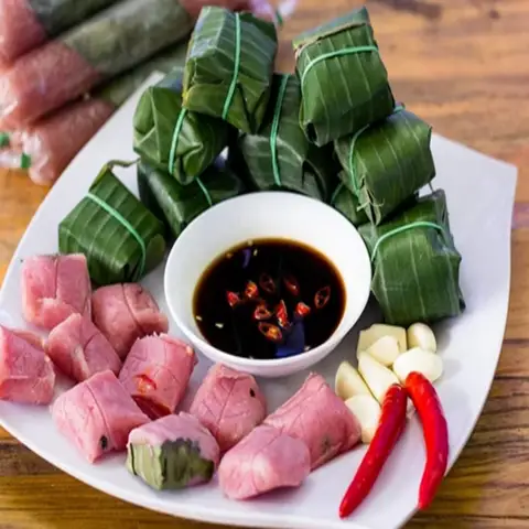 Hình ảnh Mon Men - Nem Chua Thanh Hóa - Tam Trinh