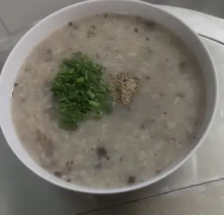 Cháo không lòng - 15.000 ₫ tại Cháo Lòng 42 - Nguyễn Thái Bình
