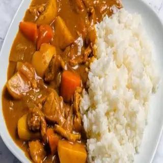 Hình ảnh Cơm cà ri gà chiên xù